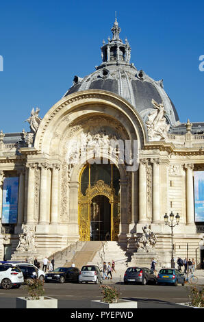 Paris, France. Le Grand Palais, le Petit Palais et le Pont Alexandre III, disposés dans un plan officiel pour le site créé pour l'Exposition Universelle Banque D'Images