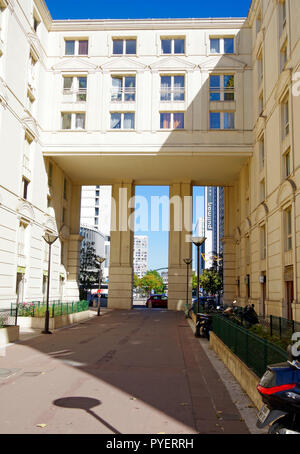 Les Echelles du Baroque, un grand complexe d'autorité locale Paris, en post-moderne avec un style néo-baroque massive et caractéristiques classiques, Banque D'Images