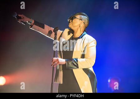 Manchester, UK. 27 octobre 2018. Gabrielle soutenir Rick Astley à la Manchester Arena sur sa tournée britannique, Manchester 27/10/2018 Banque D'Images