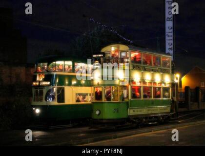Wirral Merseyside Uk,trams mis sur twilight pour l'événement de crédit 1er temps Ian Fairbrother/Alamy Stock Photos Banque D'Images