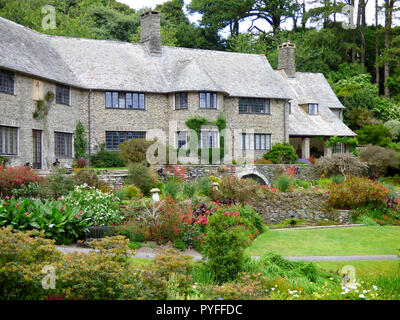 Coleton Fishacre d'un jardin et d'une maison gérée par le National Trust dans le style Arts and Crafts, Kingswear, Devon, Angleterre Banque D'Images