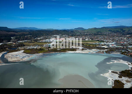 Baie de soufre, le Lac Rotorua, Rotorua, île du Nord, Nouvelle-Zélande - vue aérienne Banque D'Images