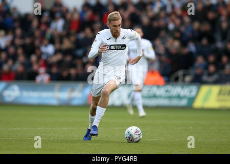 Swansea, Royaume-Uni. 27 octobre 2018. Oli McBurnie de Swansea City en action. Match de championnat Skybet EFL, Swansea City v Lecture au Liberty Stadium de Swansea, Pays de Galles du Sud le samedi 27 octobre 2018. Cette image ne peut être utilisé qu'à des fins rédactionnelles. Usage éditorial uniquement, licence requise pour un usage commercial. Aucune utilisation de pari, de jeux ou d'un seul club/ligue/dvd publications. Photos par Andrew Andrew/Verger Verger la photographie de sport/Alamy live news Banque D'Images