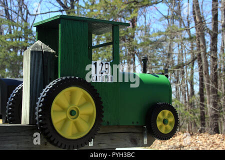 Boîte aux lettres en forme de tracteur aux États-Unis Banque D'Images