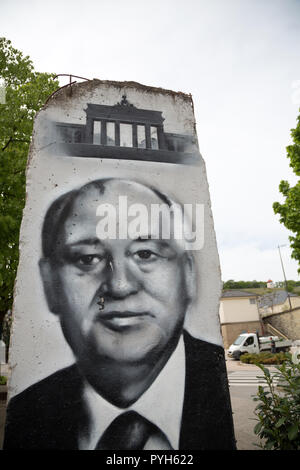 Schengen, Luxembourg - segment d'origine du mur de Berlin avec le portrait de Mikhaïl Gorbatchev Banque D'Images