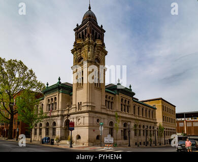 Lancaster, PA, USA - 5 mai 2018 : l'Hôtel de Ville à Lancaster, en Pennsylvanie. Banque D'Images