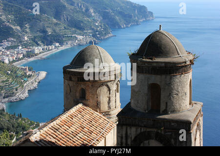 Maiori de Ravello villa Rufolo Banque D'Images