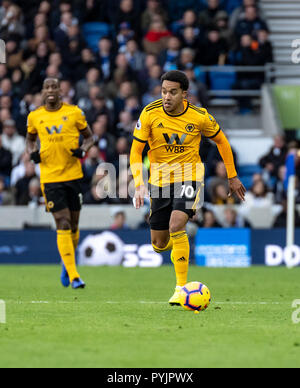 Brighton, UK. 27 Oct 2018. Hélder Costa de Wolverhampton Wanderers lors du premier match de championnat entre Brighton et Hove Albion Wolverhampton Wanderers et à l'AMEX Stadium, Brighton, Angleterre le 27 octobre 2018. Photo par Liam McAvoy. Credit : UK Sports Photos Ltd/Alamy Live News Banque D'Images