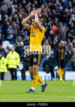 Brighton, UK. 27 Oct 2018. Conor Coady de Wolverhampton Wanderers lors du premier match de championnat entre Brighton et Hove Albion Wolverhampton Wanderers et à l'AMEX Stadium, Brighton, Angleterre le 27 octobre 2018. Photo par Liam McAvoy. Credit : UK Sports Photos Ltd/Alamy Live News Banque D'Images