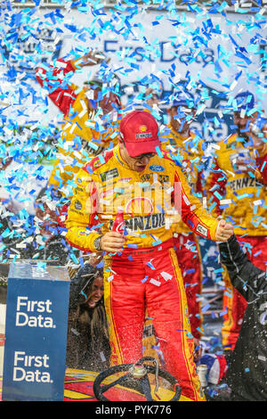 Ridgeway, VA, USA. 28 Oct, 2018. NASCAR Cup Series Monster Energy Joey Logano pilote (22) gagne le premier 500 Données à Ridgeway, VA. Jonathan Huff/CSM/Alamy Live News Banque D'Images