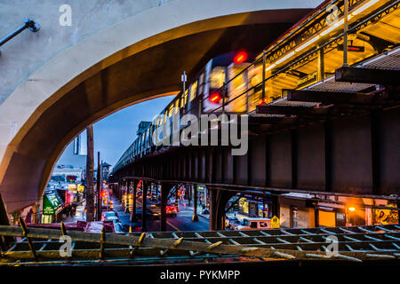 Astoria - La Station de métro Astoria Ditmars Boulevard Queens - New York, New York, USA Banque D'Images