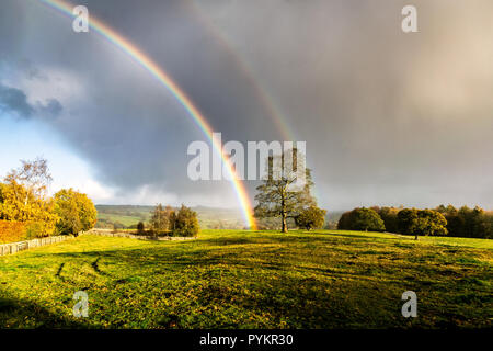 Arc-en-ciel Farnley Banque D'Images