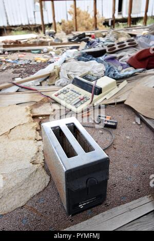 Abandonnée,vieux Mobil-homes et roulottes, dans désert du Nevada à Winamucca près de casinos Banque D'Images