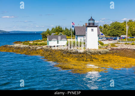 Grindle Point Light sur Islesboro dans l'île de la baie de Penobscot, dans le Maine aux États-Unis Banque D'Images