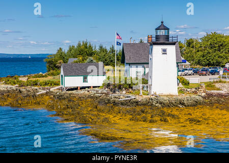 Grindle Point Light sur Islesboro dans l'île de la baie de Penobscot, dans le Maine aux États-Unis Banque D'Images