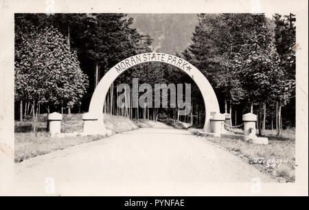 Moran State Park Entrée, Orcas Island, Washington, vintage postcard Banque D'Images