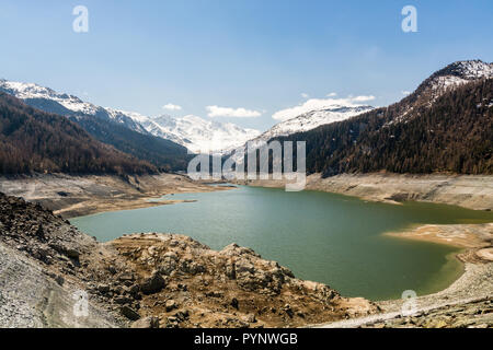 Marmorera lac près de col du Julier en Suisse Banque D'Images