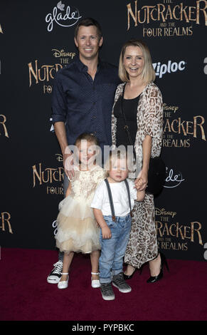 Los Angeles, CA, USA. 29 Oct, 2018. Beverley Mitchell, lors de la première de Disney's 'Casse-Noisette et les quatre royaumes' au Dolby Theatre de Los Angeles, Californie le 29 octobre 2018. Credit : Faye Sadou/media/Alamy Punch Live News Banque D'Images