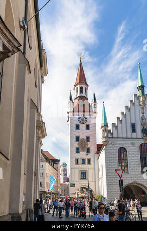 Munich, Allemagne - le 22 septembre. 2016 : l'Ancien hôtel de ville situé sur la place centrale de Munich et est l'une de ses principales décorations. Ce bâtiment a été Banque D'Images