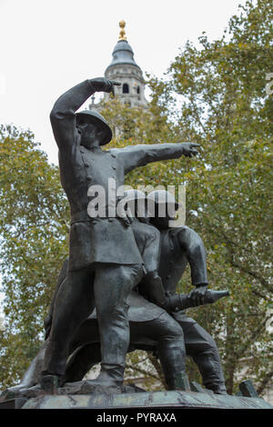 Le Mémorial National des pompiers, à l'occasion du Jubilé de l'allée entre la Cathédrale St Paul et la passerelle du millénaire, à Londres, GB. Banque D'Images