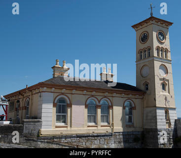 Cobh l'Ancien hôtel de ville et Tour de l'horloge, Cobh, dans le comté de Cork, Irlande Banque D'Images