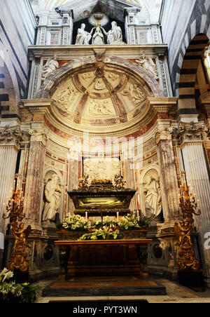 L'autel de la cathédrale de Pise Banque D'Images