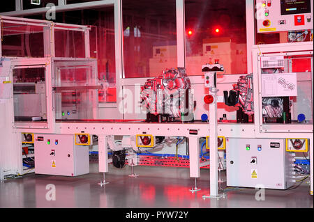 Walbrzych, Pologne. 30 octobre, 2018. Walbrzych, Pologne, Toyota Ouverture d'une nouvelle ligne de production d'entraînement hybride en Pologne. Credit : Kazimierz Jurewicz/Alamy Live News Banque D'Images