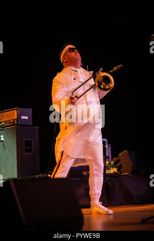 Milan Italie 30 octobre 2018 Fat Freddy's Drop live at Alcatraz © Roberto Finizio / Alamy Live News Banque D'Images