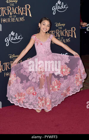 Los Angeles, USA. 29 Oct, 2018. Ariana Greenblatt lors de la première mondiale du film 'Casse-Noisette et les quatre royaumes' au El Capitan Theatre. Los Angeles, 29.10.2018 | Conditions de crédit dans le monde entier : dpa/Alamy Live News Banque D'Images