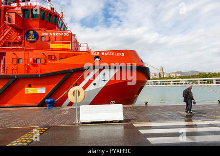 Navire de sauvetage espagnol Mastelero SAR, à Muelle Uno, Port de Malaga, Espagne Banque D'Images