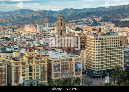 Vue aérienne de la ville de Malaga, Andalousie, Espagne Banque D'Images