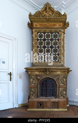 Faïence autour de 1880 dans un appartement dans un bâtiment ancien, Allemagne Banque D'Images