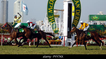 Courses de chevaux, Mahalaxmi Race Course, Mumbai, Maharashtra, Inde, Asie Banque D'Images