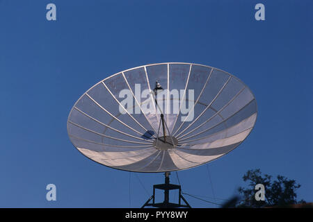 Antenne parabolique à Chandigarh, territoire de l'Union, Inde, Asie Banque D'Images