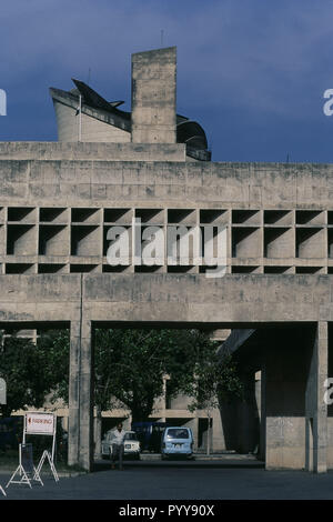 L'Assemblée, Vidhan Bhavan, Capitol Complex, Chandigarh, Union Territory, Inde, Asie Banque D'Images