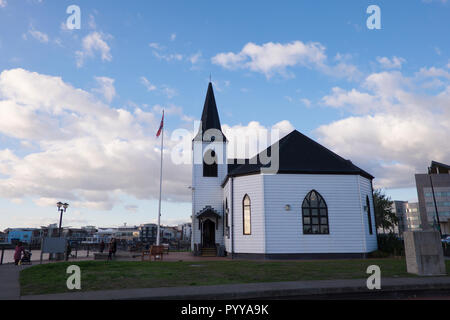 L'extérieur de l'Édifice de l'Église norvégienne de Cardiff Bay Cardiff au Pays de Galles Banque D'Images