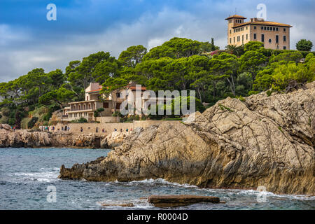 Punta de Cala Gat, Villa avec vue sur Mars, palais également Sa Torre Cega en Cala Ratjada, Capdepera, Majorque, Îles Baléares, Espagne Banque D'Images