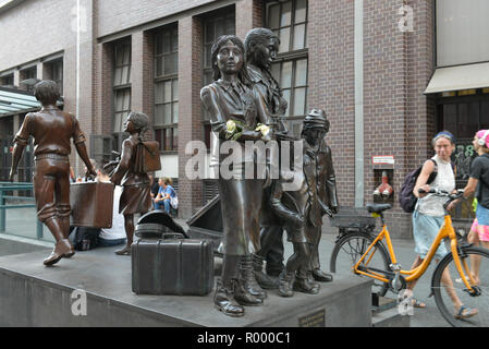 Monument, 'les trains dans la vie - les trains dans la mort', Friedrichstrasse, milieu, Berlin, Allemagne, Denkmal, 'Zuege ins Leben - Zuege dans den Tod', Mitte, Banque D'Images