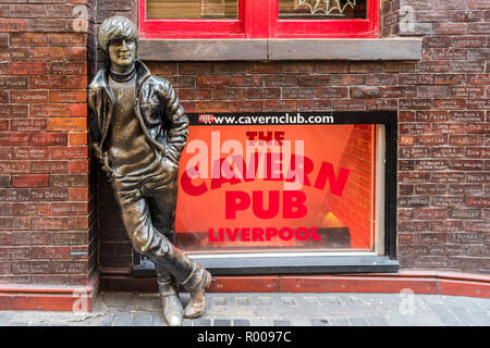 Mur de la renommée de Liverpool, Mathew Street, Merseyside, Angleterre Banque D'Images