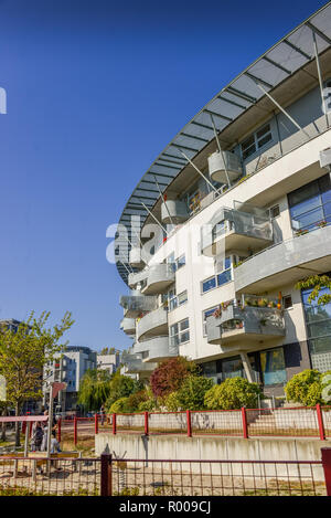 Les maisons d'habitation dans la baie Rummelsburger, Stralau, Friedrich's Grove, Berlin, Allemagne, un Wohnhaeuser Rummelsburger Bucht der, Friedrichshain, Deutsch Banque D'Images