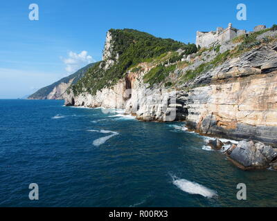 Château des Doria et le littoral de Porto Venere, Italie Banque D'Images