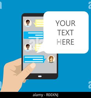 Black Hand holding cell phone, conversation en ligne avec textos message ,Smartphone avec bulle de message vierge. télévision concept design, vector Illustration de Vecteur