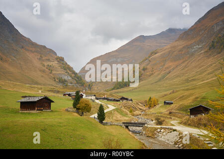 Fane Alm avec Pfundigerer, montagnes du Tyrol du Sud, Italie