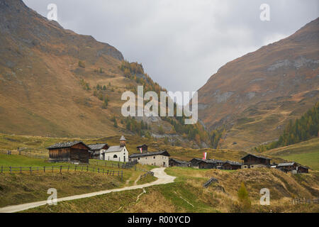 Fane Alm avec Pfundigerer, montagnes du Tyrol du Sud, Italie
