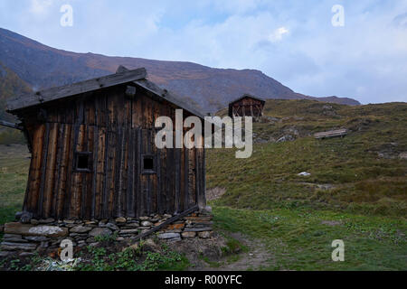 Fane Alm avec Pfundigerer, montagnes du Tyrol du Sud, Italie