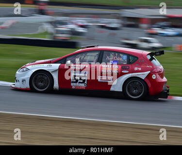 Ilsa Cox, Seat Leon Cupra Cup, classique et historique Thunder Saloon Championship, Burton Blue Oval Saloon Series, Thunder et patron, Classic Touri Banque D'Images