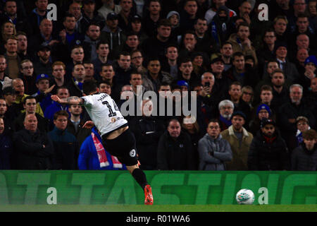 Londres, Royaume-Uni. 31 octobre, 2018. Jack Marriott de Derby County marque son premier but de l'équipe. L'EFL Carabao Cup, ronde 4 match, Chelsea v Derby County à Stamford Bridge à Londres le mercredi 31 octobre 2018. Cette image ne peut être utilisé qu'à des fins rédactionnelles. Usage éditorial uniquement, licence requise pour un usage commercial. Aucune utilisation de pari, de jeux ou d'un seul club/ligue/dvd publications. pic par Steffan Bowen/ Andrew Orchard la photographie de sport/Alamy live news Banque D'Images