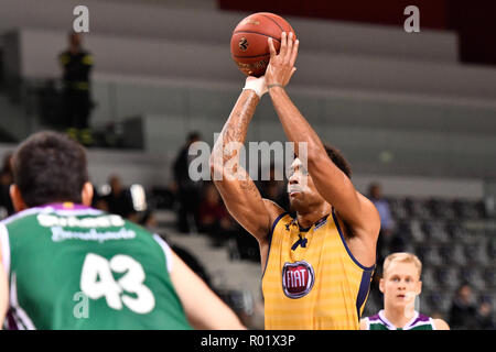 Turin, Italie. 31 octobre, 2018. James Michael Ray McAdoo (Auxilium Fiat Torino) pendant les 7 jours de basket-ball match EuroCup 2018/19 entre FIAT AUXILIUM TORINO VS Unicaja Malaga au PalaVela le 31 octobre, 2018 à Turin, Italie. Crédit : FABIO ANNEMASSE/Alamy Live News Banque D'Images