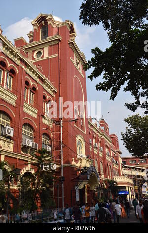 Kolkata Municipal Corporation (siège) Vue du sud, 5 SN Banerjee road, la zone de marché, Kolkata, Inde Banque D'Images