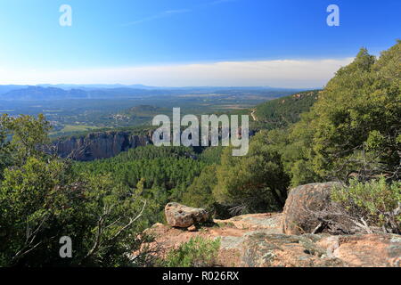 Falaises de Colle Rousse, le Blavet, Var, 83, PACA Banque D'Images